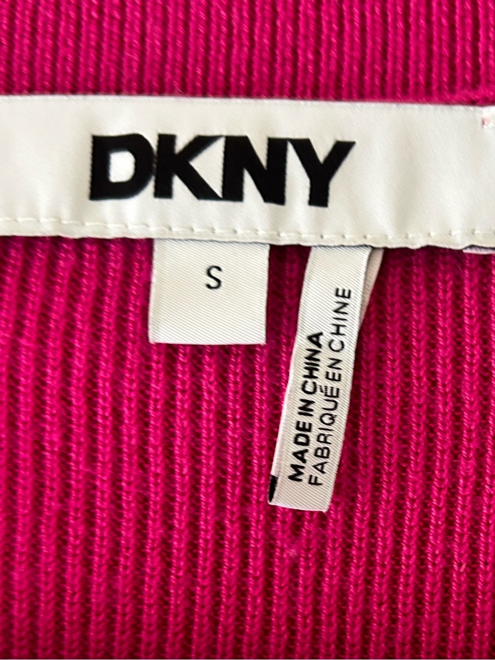 DKNY Women's V-Neck Sweater in Bright Fuchsia Pink - Picture 4 of 9